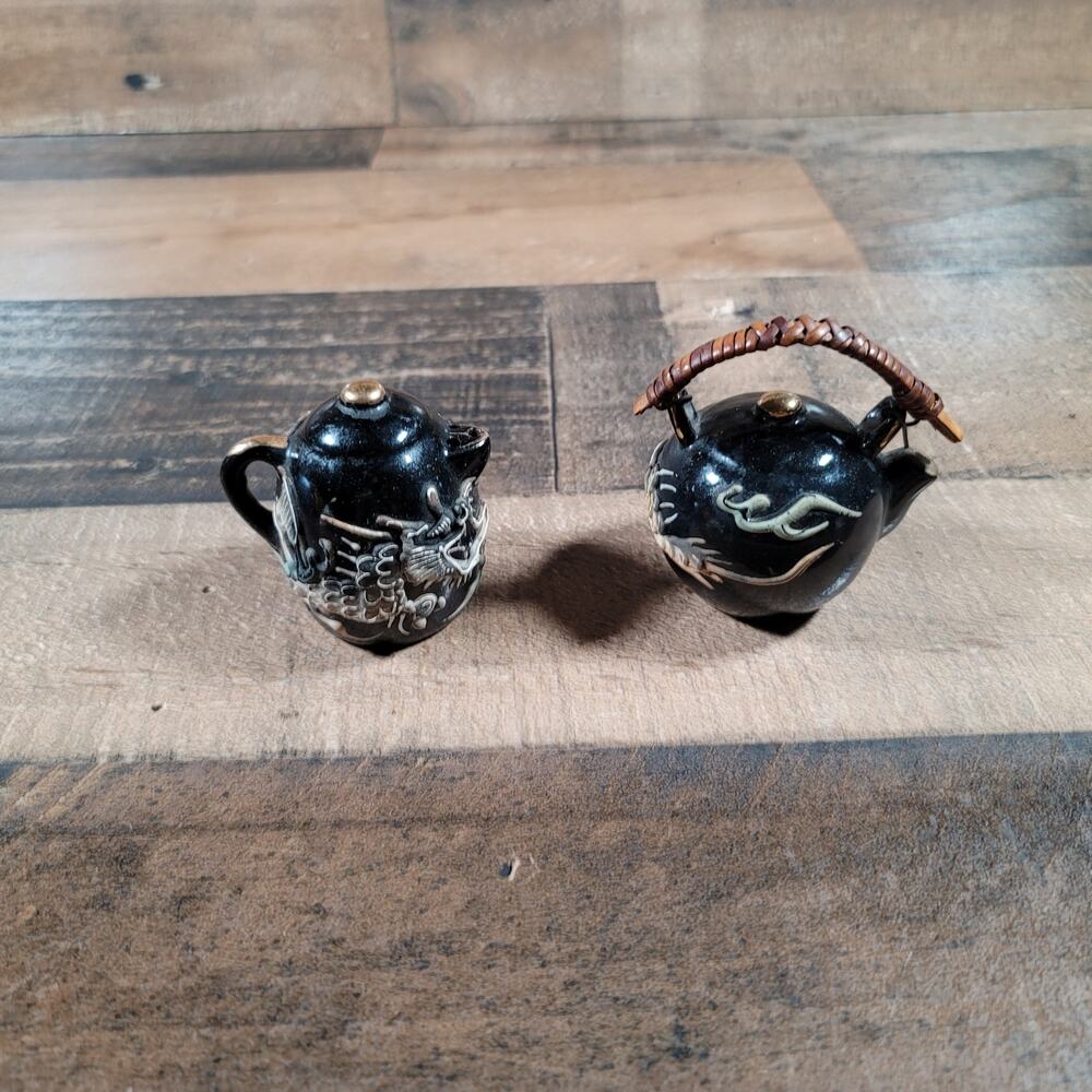 Vintage Dragon Moriage Salt & Pepper Set Tea Kettle Tea Pot Black Glaze Red Clay